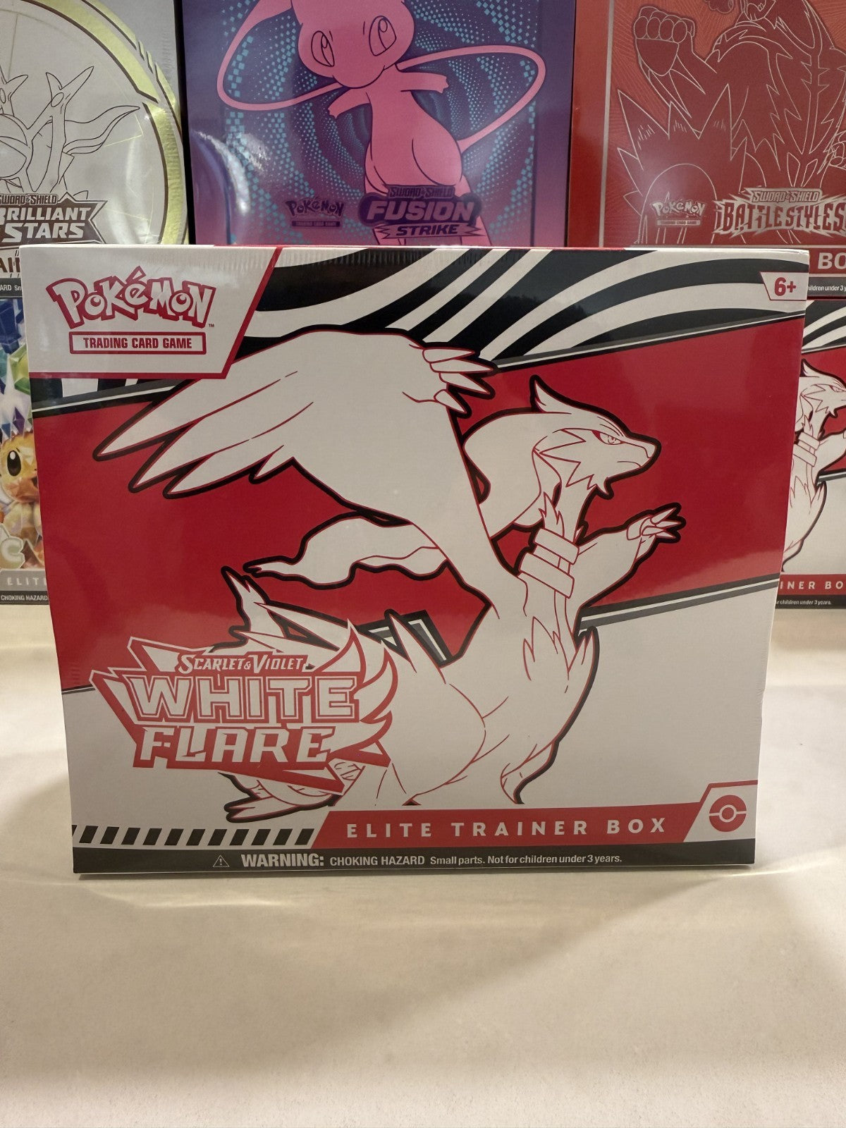 Pokémon White Flare SEALED Elite Trainer Box ETB